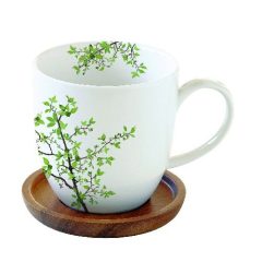 Porcelánbögre akácfa alátéttel, 350ml, dobozban, Natura